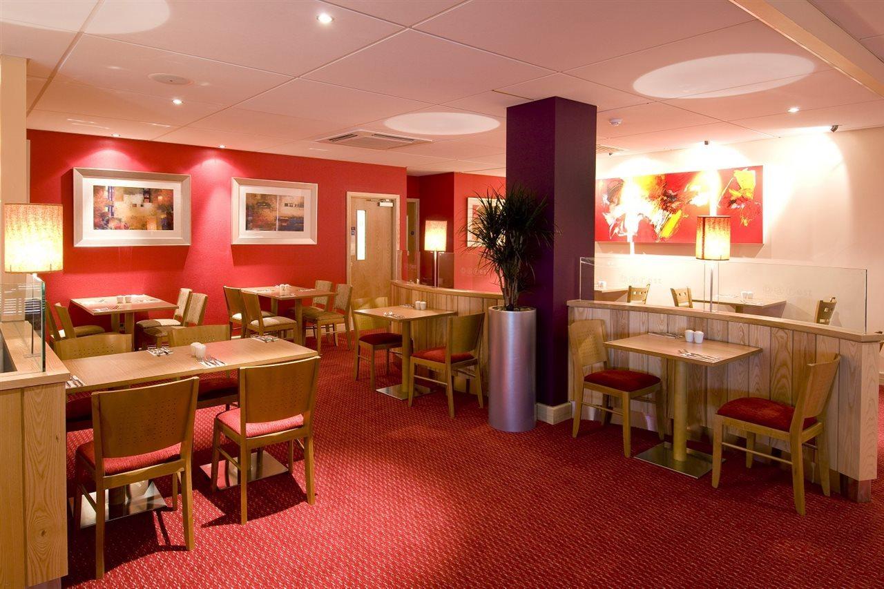 Premier Inn Sheffield City Centre Buitenkant foto