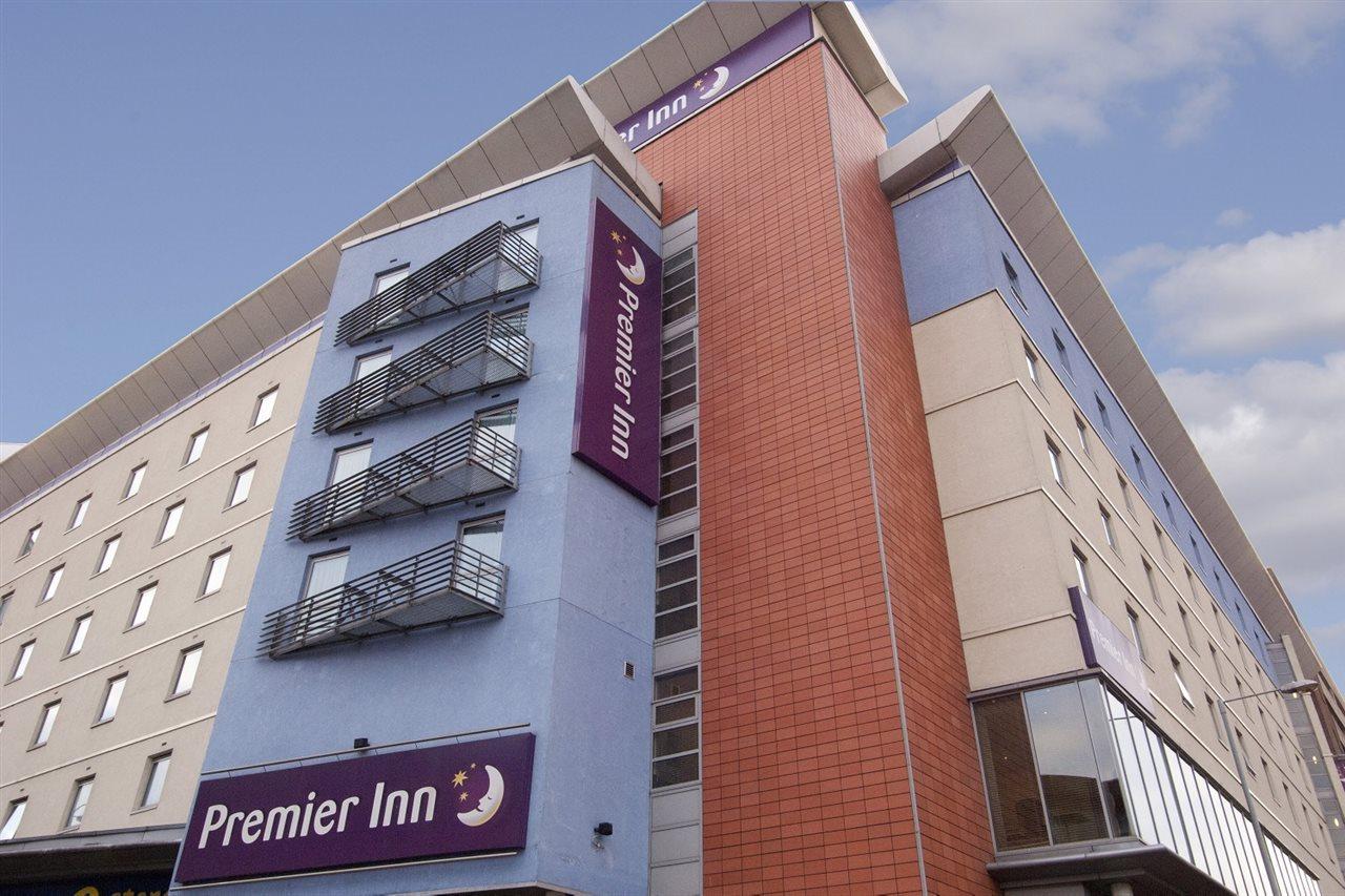 Premier Inn Sheffield City Centre Buitenkant foto