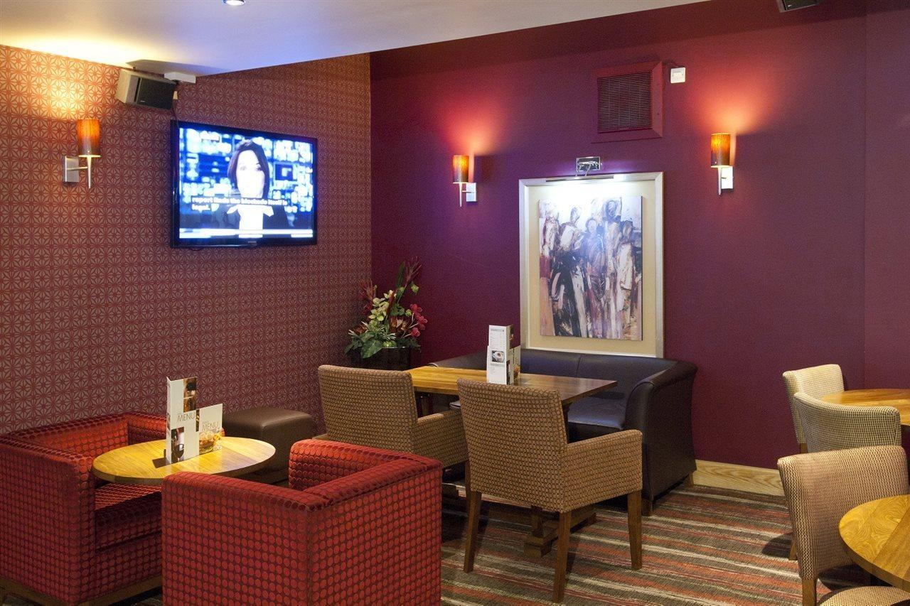Premier Inn Sheffield City Centre Buitenkant foto