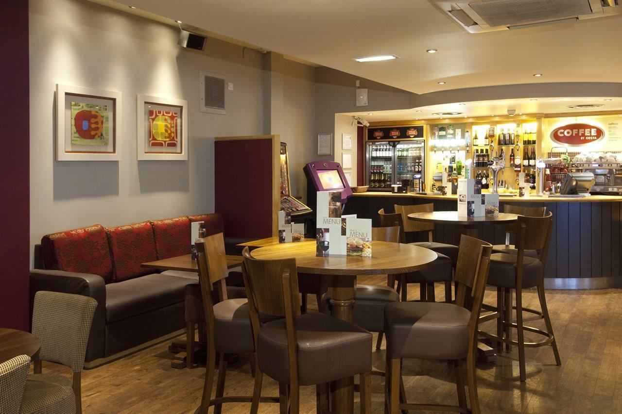 Premier Inn Sheffield City Centre Buitenkant foto