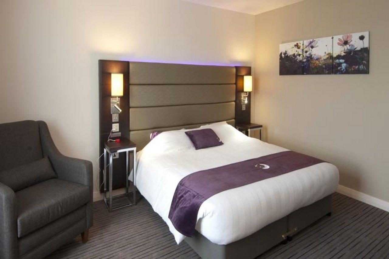 Premier Inn Sheffield City Centre Buitenkant foto