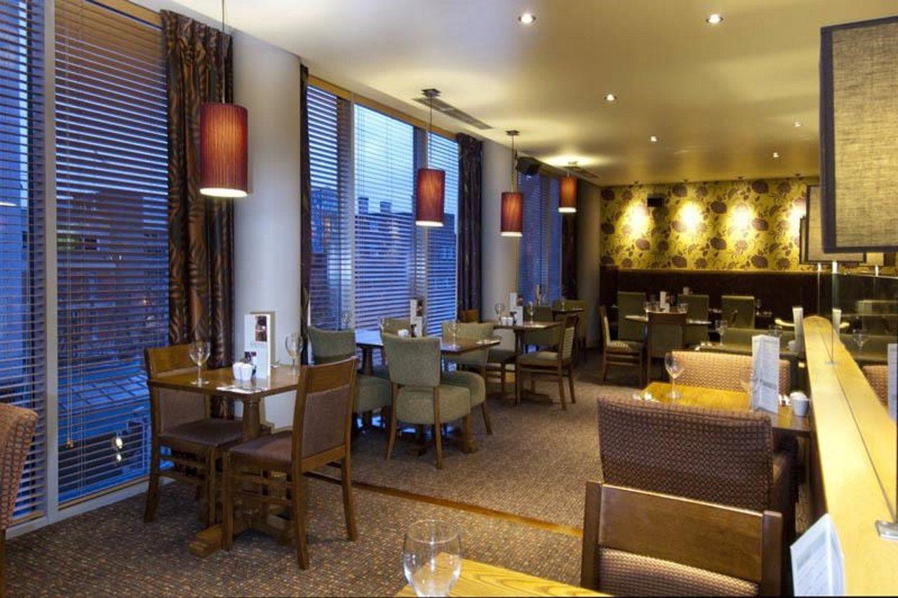 Premier Inn Sheffield City Centre Buitenkant foto