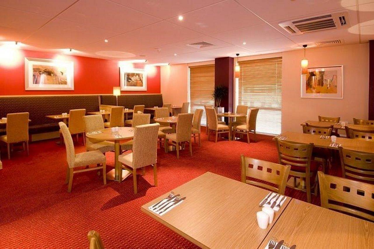 Premier Inn Sheffield City Centre Buitenkant foto